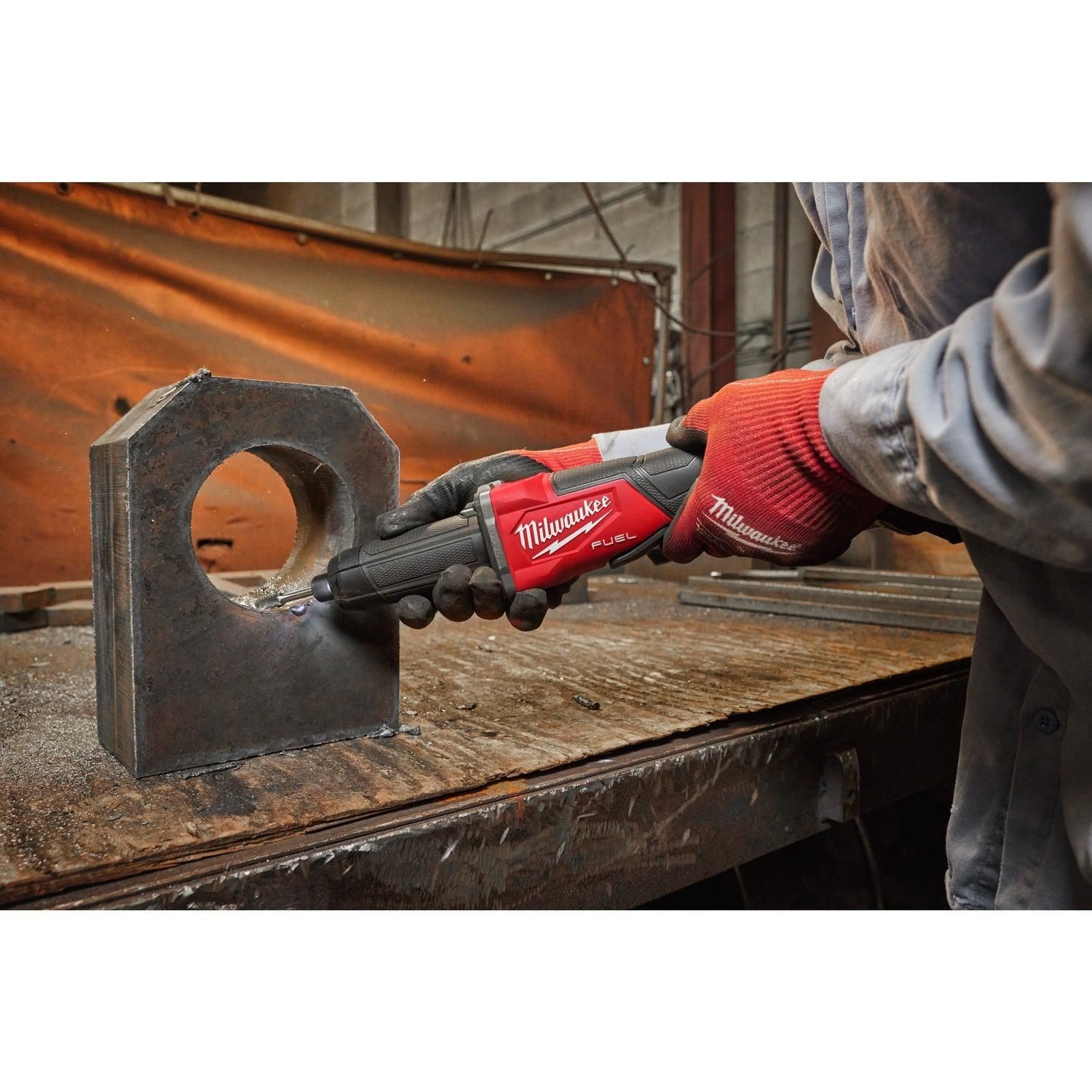 https://api.mastertools.nl/media/catalog/product/cache/4ac98b0d5e81b56bd000310ba88c60e0/m/i/milwaukee-m18-fdgrovb-0x-fueltm-accu-rechte-stiftslijper-met-rapidstoptm-en-schuifschakelaar-18v-basic-body-in-hd-box-4933480955-4058546412401-mastertools_nl-3.jpg