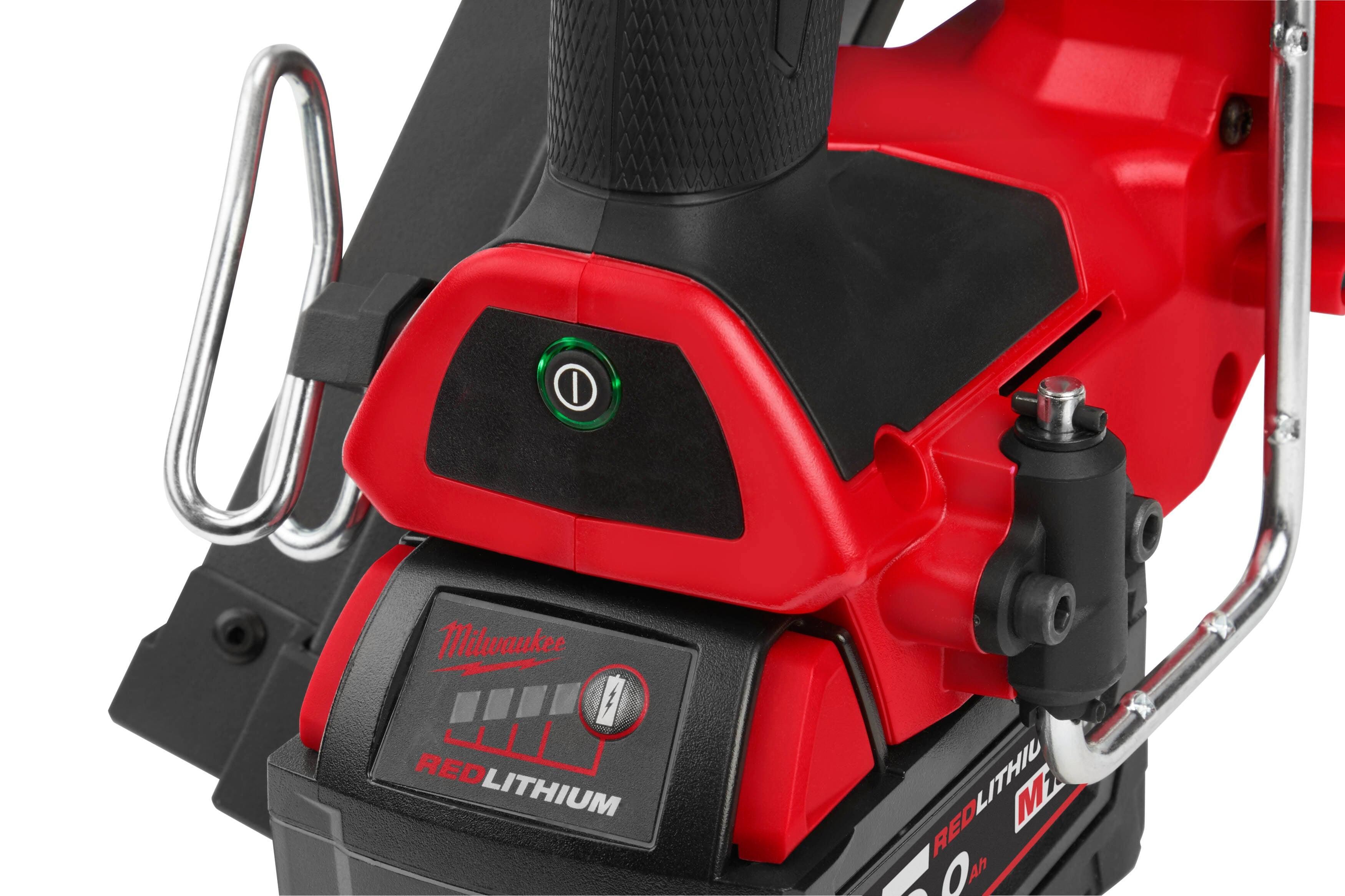 https://api.mastertools.nl/media/catalog/product/cache/4ac98b0d5e81b56bd000310ba88c60e0/m/i/milwaukee-m18-ffns-502c-accu-constructie-tacker-18v-in-koffer-4933478302-4058546344795-mastertools_nl-5.jpg