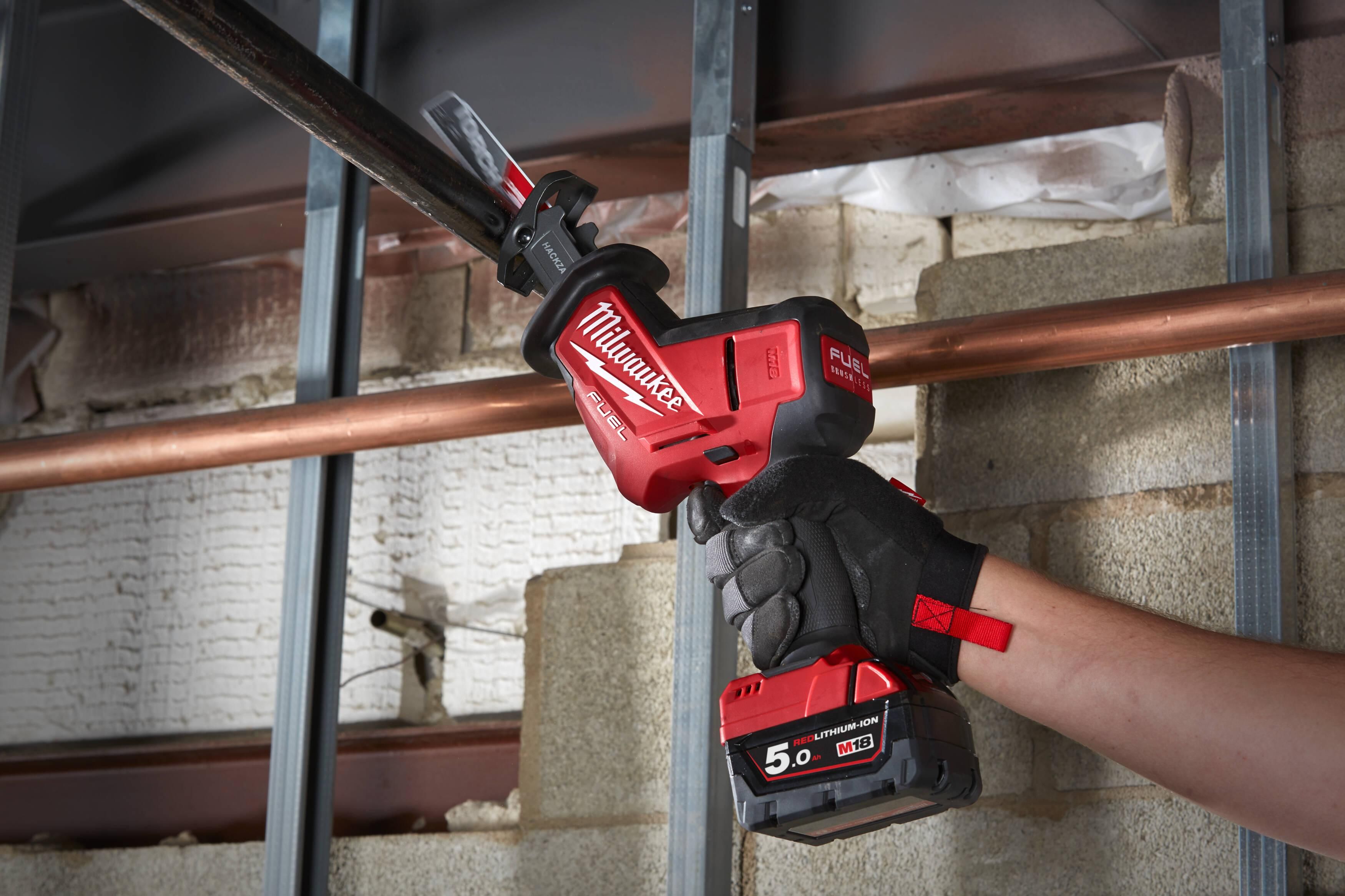 https://api.mastertools.nl/media/catalog/product/cache/4ac98b0d5e81b56bd000310ba88c60e0/m/i/milwaukee-m18-fhz-0x-accu-reciprozaag-22mm-hackzalltm-18v-basic-body-m18-fueltm-in-hd-box-4933459887-4058546030599-mastertools_nl-7.jpg