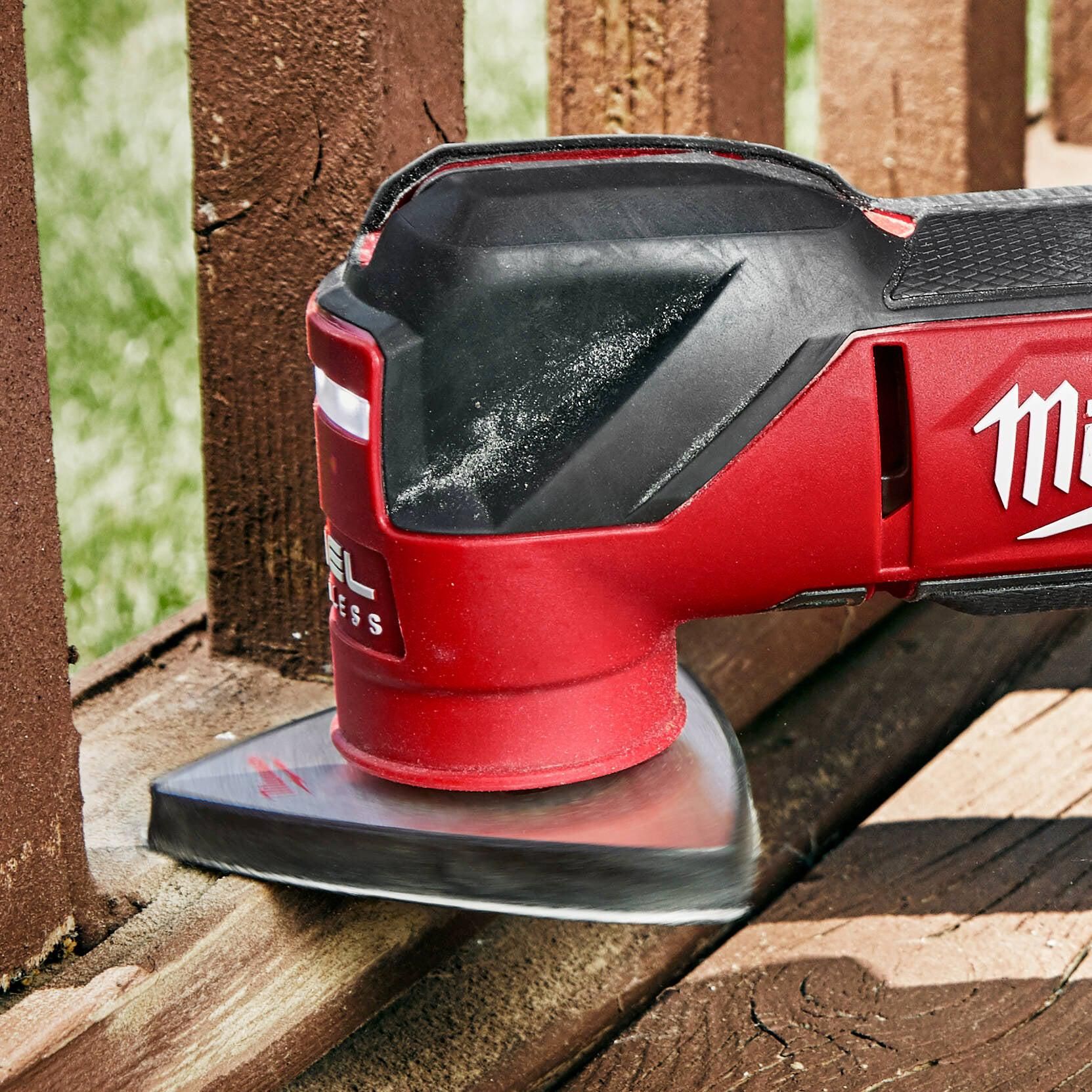 https://api.mastertools.nl/media/catalog/product/cache/4ac98b0d5e81b56bd000310ba88c60e0/m/i/milwaukee-m18-fmt-502x-fueltm-accu-multitool-18v-5_0ah-in-hd-box-4933478492-4058546346850-mastertools_nl-11.jpg