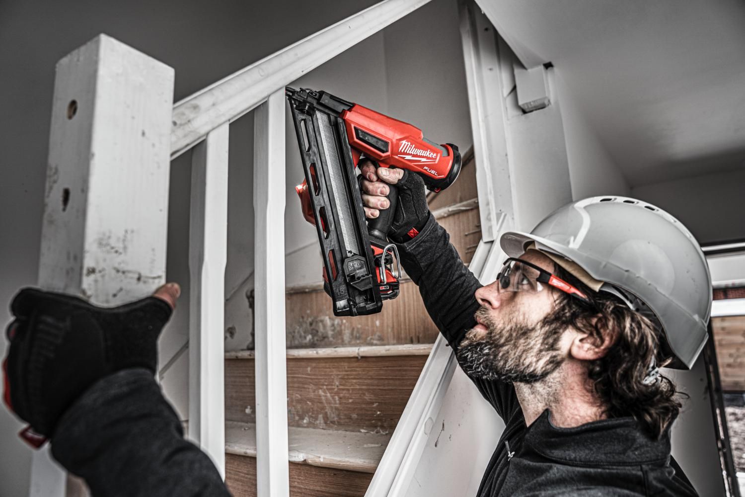 https://api.mastertools.nl/media/catalog/product/cache/4ac98b0d5e81b56bd000310ba88c60e0/m/i/milwaukee-m18-fn15ga-0x-accu-afwerkingstacker-15-ga-18v-4933478091-4058546340247-mastertools_nl-3.jpg