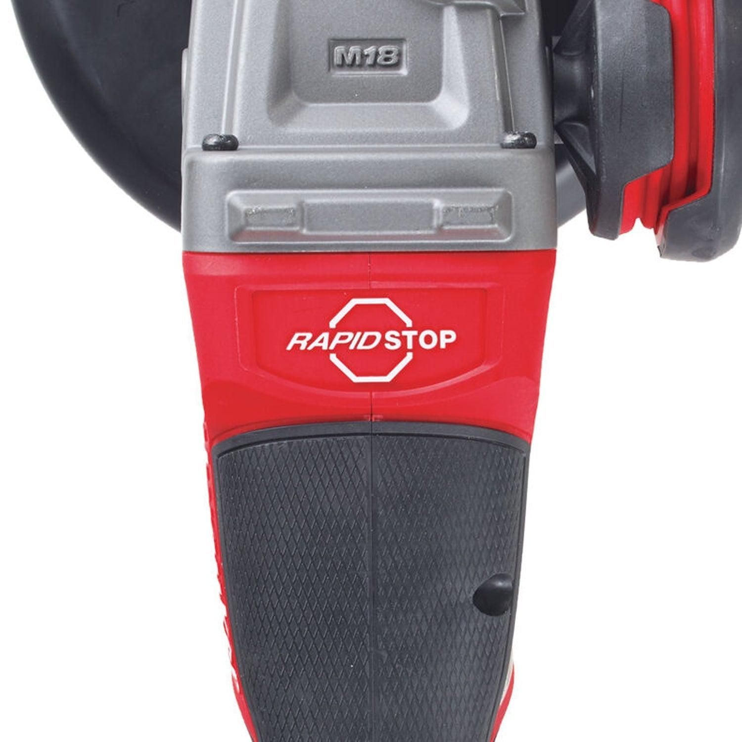 https://api.mastertools.nl/media/catalog/product/cache/4ac98b0d5e81b56bd000310ba88c60e0/m/i/milwaukee-m18-fsag125xb-502x-accu-haakse-slijper-125mm-18v-5_0ah-4933478430-4058546346218-mastertools_nl-6.jpg