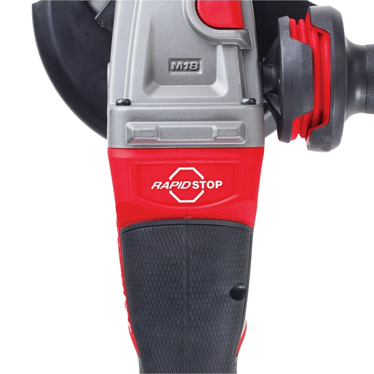 https://api.mastertools.nl/media/catalog/product/cache/4ac98b0d5e81b56bd000310ba88c60e0/m/i/milwaukee-m18-fsagv125xpdb-0x-accu-haakse-slijper-125mm-basic-body-4933478437-4058546346287-mastertools_nl-3.jpg