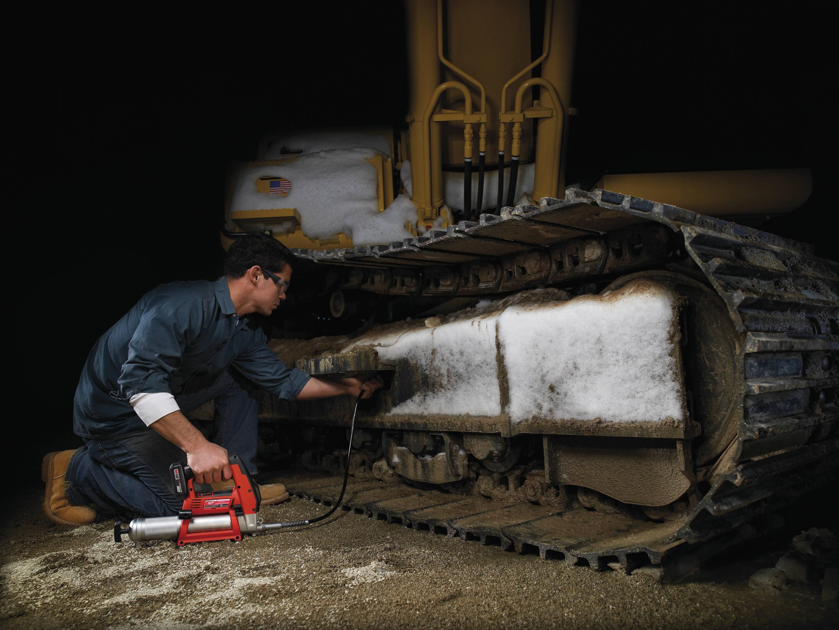 https://api.mastertools.nl/media/catalog/product/cache/4ac98b0d5e81b56bd000310ba88c60e0/m/i/milwaukee-m18-gg-0-accu-vetspuit-heavy-duty-18v-basic-body-m18tm-4933440493-4002395000357-mastertools_nl-4.jpg