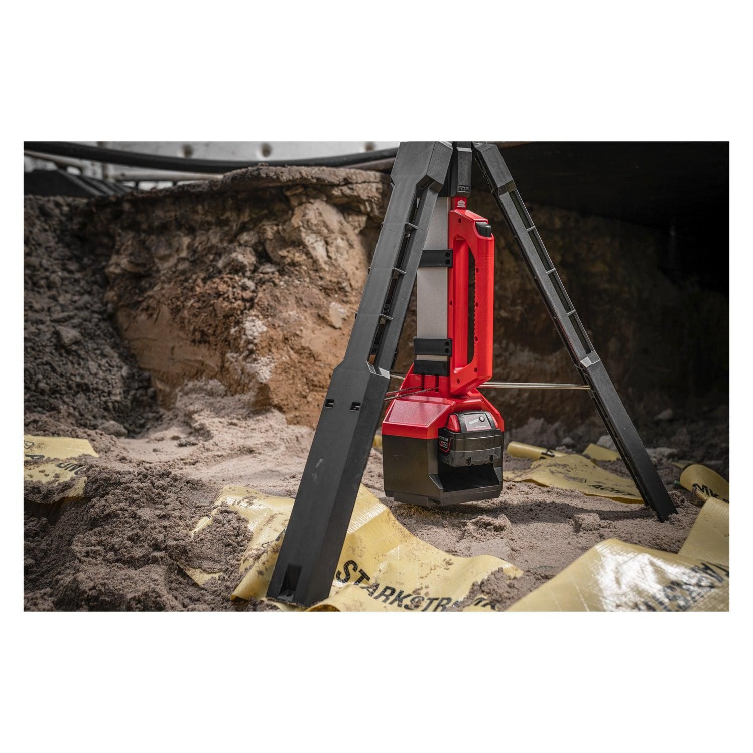 https://api.mastertools.nl/media/catalog/product/cache/4ac98b0d5e81b56bd000310ba88c60e0/m/i/milwaukee-m18-sal2-0-led-staande-lamp-18v-basic-body-4933492486-4058546418533-mastertools_nl-5.jpg