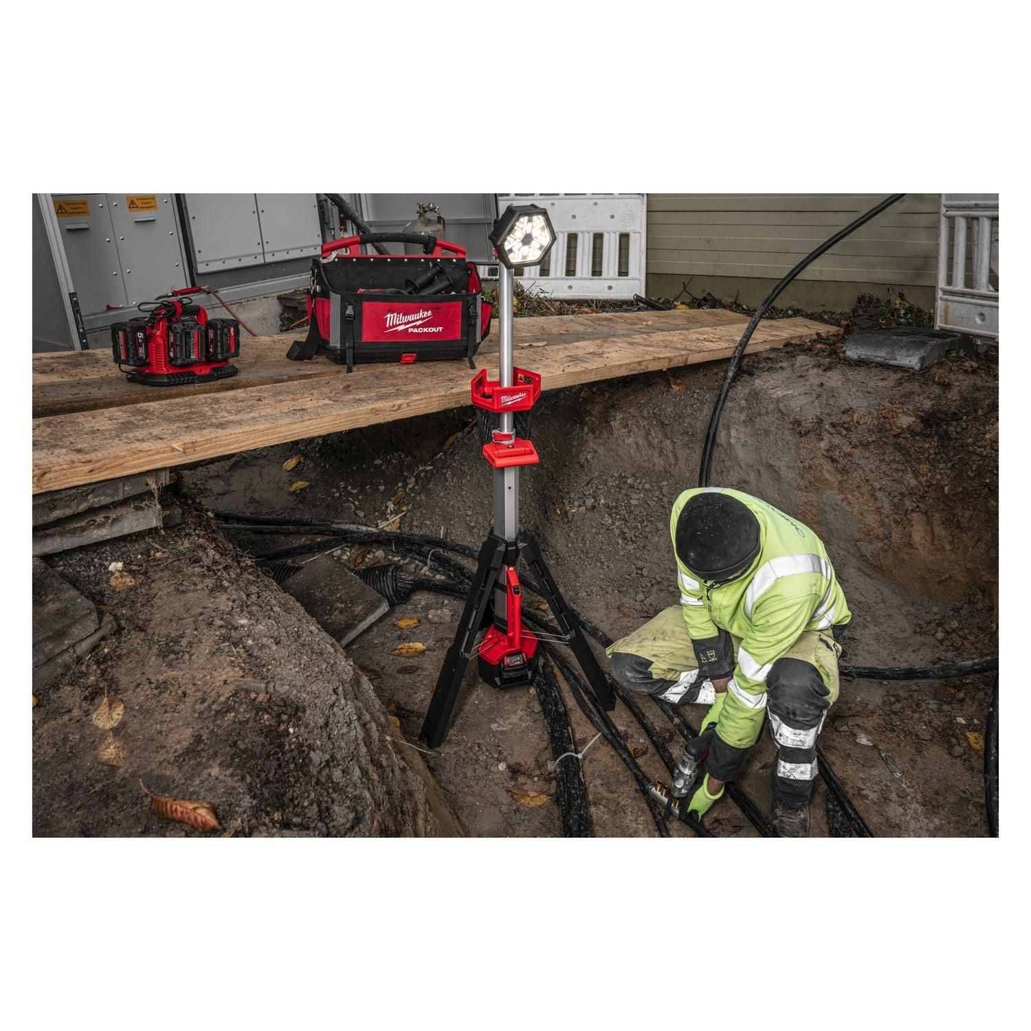 https://api.mastertools.nl/media/catalog/product/cache/4ac98b0d5e81b56bd000310ba88c60e0/m/i/milwaukee-m18-sal2-0-led-staande-lamp-18v-basic-body-4933492486-4058546418533-mastertools_nl-6.jpg
