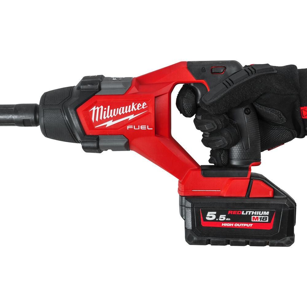 https://api.mastertools.nl/media/catalog/product/cache/4ac98b0d5e81b56bd000310ba88c60e0/m/i/milwaukee-m18tm-fcvn12-551-fueltm-accu-betontrilnaald-12m-18v-55ah-in-doos-4933479597-4058546373917-mastertools_nl-5.jpg