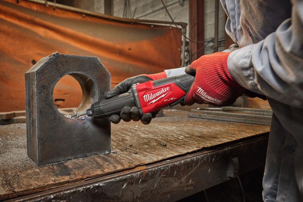 https://api.mastertools.nl/media/catalog/product/cache/4ac98b0d5e81b56bd000310ba88c60e0/m/i/milwaukee-m18tm-fdgrovpdb-0x-fueltm-one-keytm-accu-rechte-stiftslijper-met-veiligheidsschakelaar-18v-basic-body-in-hd-box-4933480957-4058546412425-mastertools_nl-11.jpg