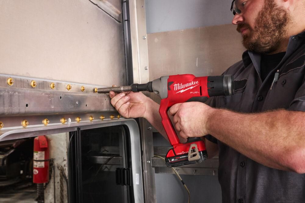 https://api.mastertools.nl/media/catalog/product/cache/4ac98b0d5e81b56bd000310ba88c60e0/m/i/milwaukee-m18tm-oneflt-502x-fueltm-one-keytm-accu-slotbout-tang-18v-50ah-in-hd-box-4933478638-4058546348311-mastertools_nl-11.jpg