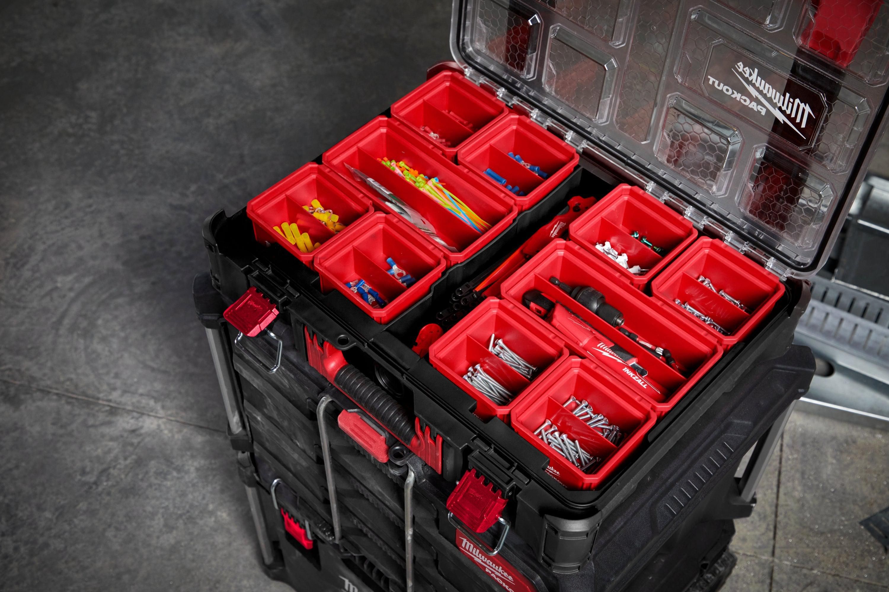 https://api.mastertools.nl/media/catalog/product/cache/4ac98b0d5e81b56bd000310ba88c60e0/m/i/milwaukee-packouttm-10x10-cm-bakjes-ve2-4932480698-4058546409838-mastertools_nl-10.jpg