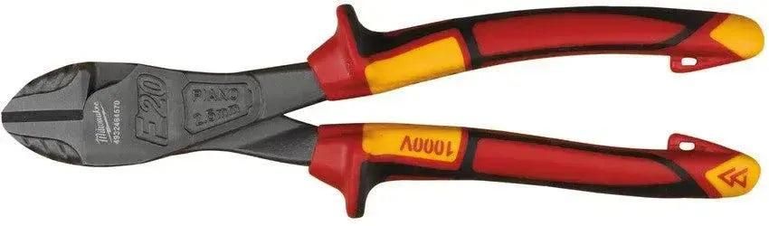https://api.mastertools.nl/media/catalog/product/cache/4ac98b0d5e81b56bd000310ba88c60e0/m/i/milwaukee-vde-heavy-duty-diagonale-kniptang_-vde-heavy-duty-zijkniptang-200mm-4932464570-4058546225155-mastertools_nl.jpg