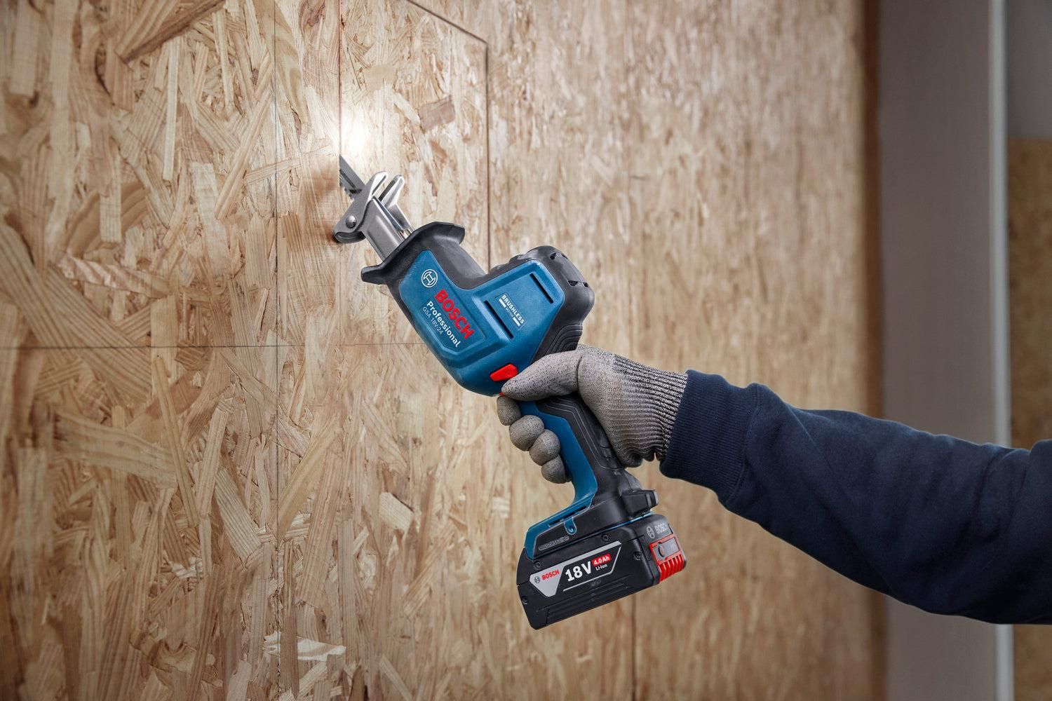 https://api.mastertools.nl/media/catalog/product/cache/4ac98b0d5e81b56bd000310ba88c60e0/o/4/o484427v186boschgsa18v-24close-up02.jpg