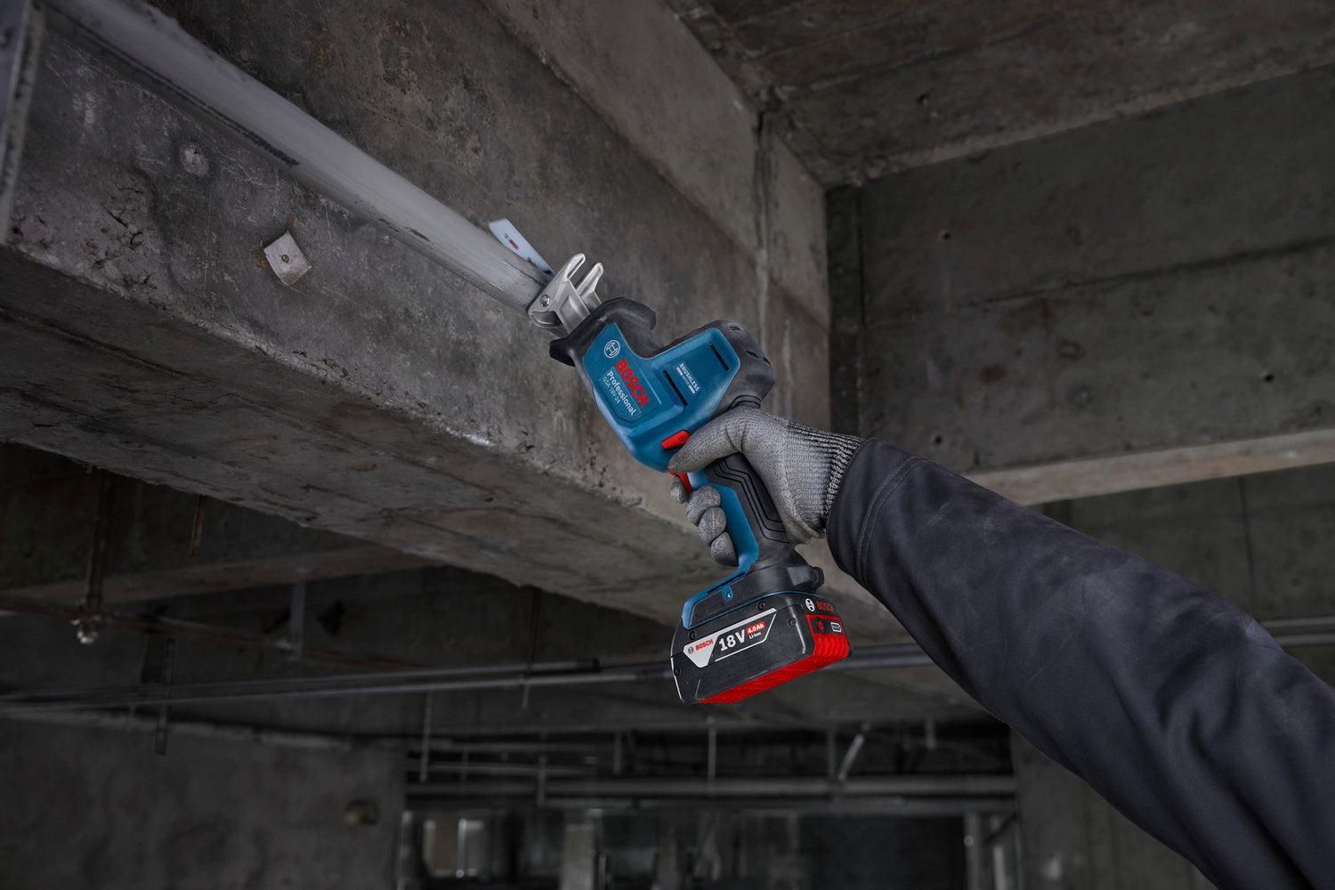 https://api.mastertools.nl/media/catalog/product/cache/4ac98b0d5e81b56bd000310ba88c60e0/o/4/o484429v186boschgsa18v-24close-up04.jpg