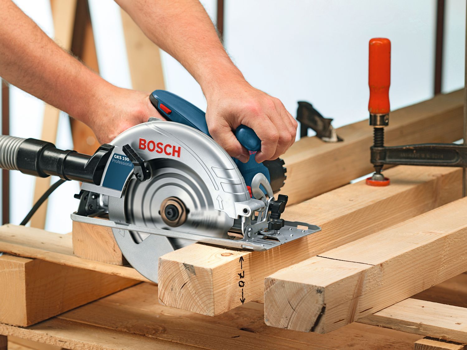 https://api.mastertools.nl/media/catalog/product/cache/4ac98b0d5e81b56bd000310ba88c60e0/o/4/o48685v15hugks123.jpg