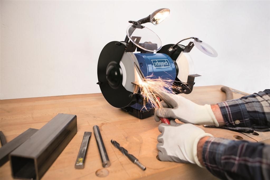 https://api.mastertools.nl/media/catalog/product/cache/4ac98b0d5e81b56bd000310ba88c60e0/s/c/scheppach-dubbele-slijpmachine-8-bg200al-4014915082583-mastertools_nl-5.jpg