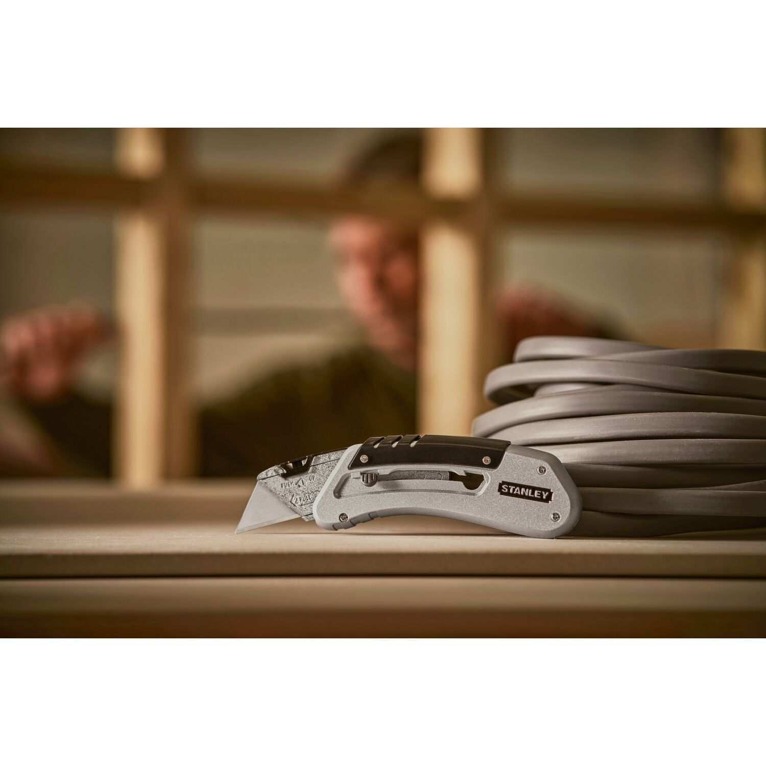 https://api.mastertools.nl/media/catalog/product/cache/4ac98b0d5e81b56bd000310ba88c60e0/s/t/stanley-0-10-810-quickslide-mes-3253560108106-mastertools_nl-9.jpg