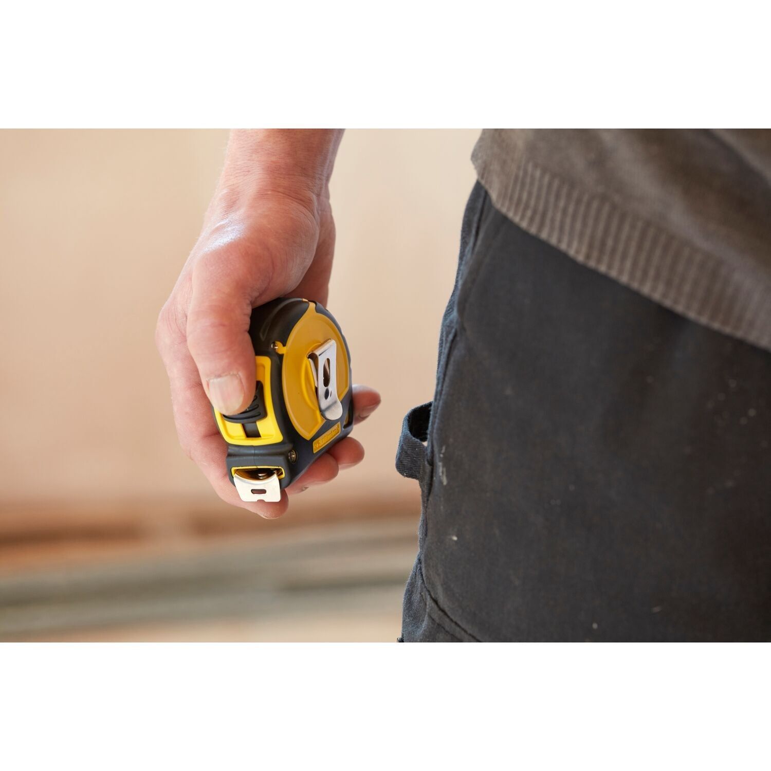 https://api.mastertools.nl/media/catalog/product/cache/4ac98b0d5e81b56bd000310ba88c60e0/s/t/stanley-0-30-656-rolbandmaat-tylon-mft-3253560306564-mastertools_nl-3.jpg