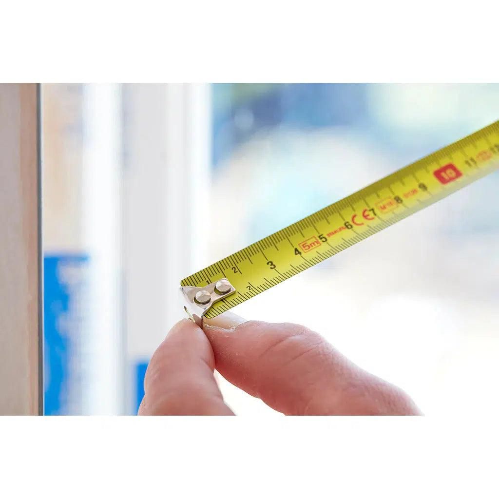 https://api.mastertools.nl/media/catalog/product/cache/4ac98b0d5e81b56bd000310ba88c60e0/s/t/stanley-1-30-487-rolbandmaat-3m-127mm-3253561304873-mastertools_nl-3.jpg
