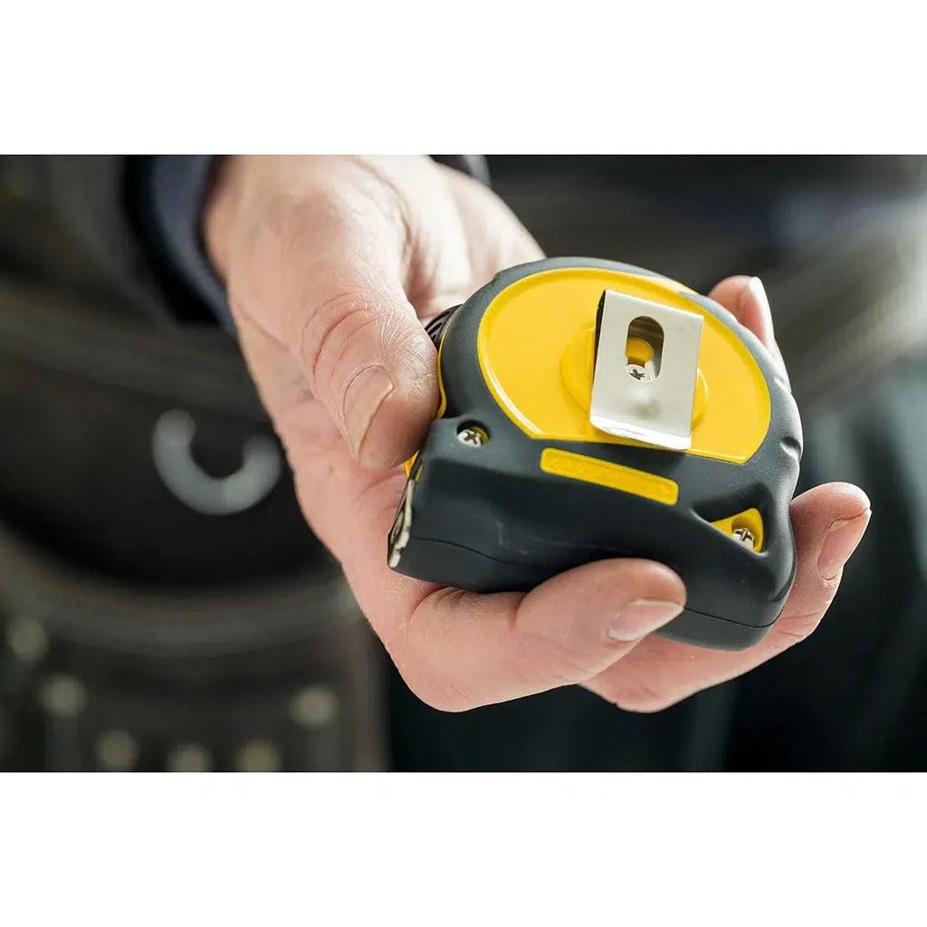 https://api.mastertools.nl/media/catalog/product/cache/4ac98b0d5e81b56bd000310ba88c60e0/s/t/stanley-1-30-687-rolbandmaat-tylon-3mtr_-3253561306877-mastertools_nl-2.jpg