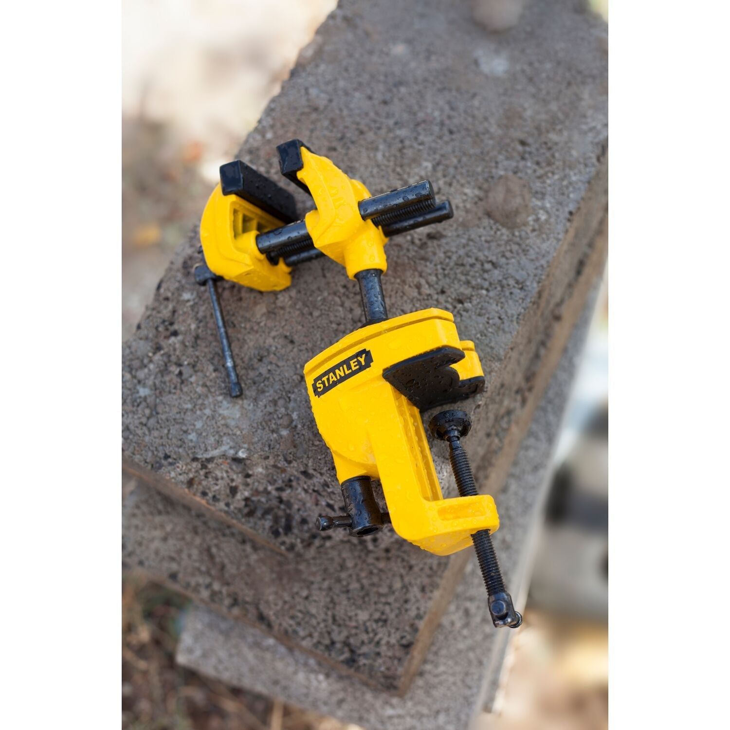 https://api.mastertools.nl/media/catalog/product/cache/4ac98b0d5e81b56bd000310ba88c60e0/s/t/stanley-1-83-069-multifunctionele-boorklem-3253561830693-mastertools_nl-13.jpg