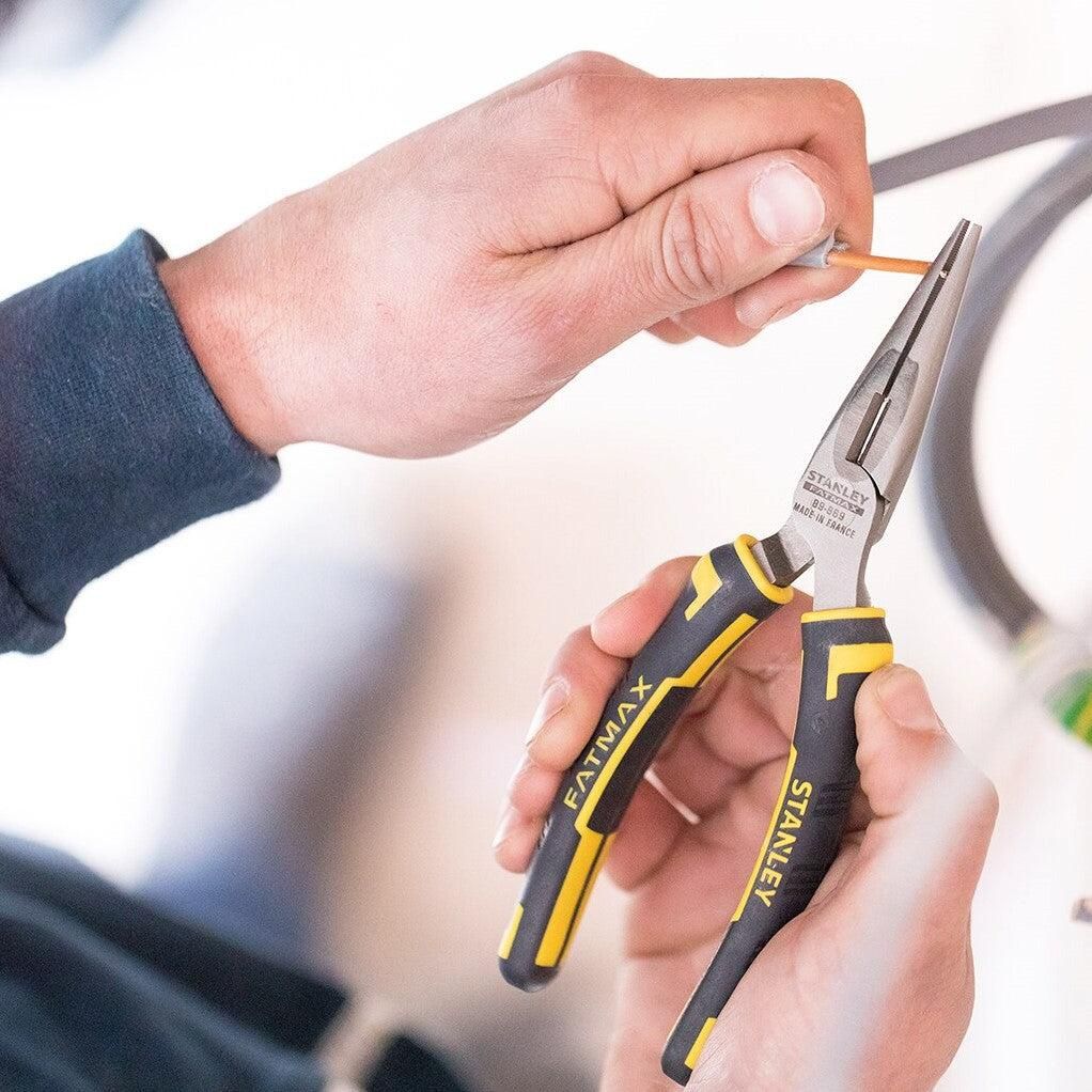 https://api.mastertools.nl/media/catalog/product/cache/4ac98b0d5e81b56bd000310ba88c60e0/s/t/stanley-fatmax-fat-0-89-869-rechte-telefoontang-3253560898694-mastertools_nl.jpg