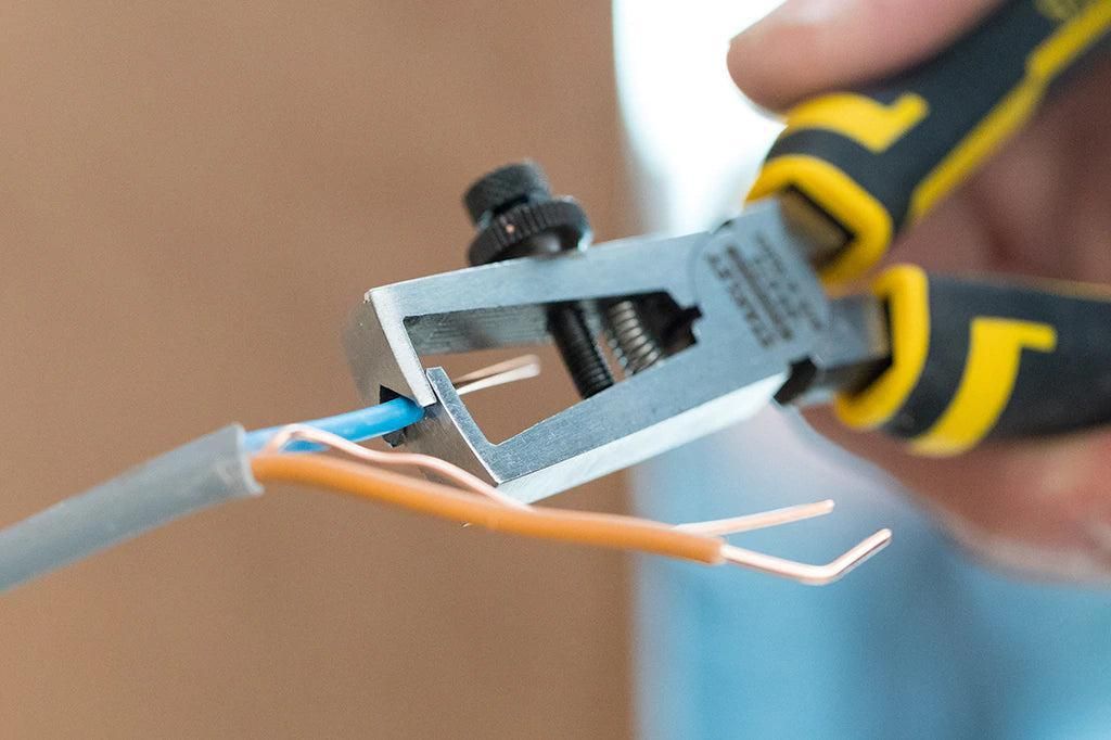 https://api.mastertools.nl/media/catalog/product/cache/4ac98b0d5e81b56bd000310ba88c60e0/s/t/stanley-fatmax-fat-0-89-873-striptang-3253560898731-mastertools_nl-3.jpg