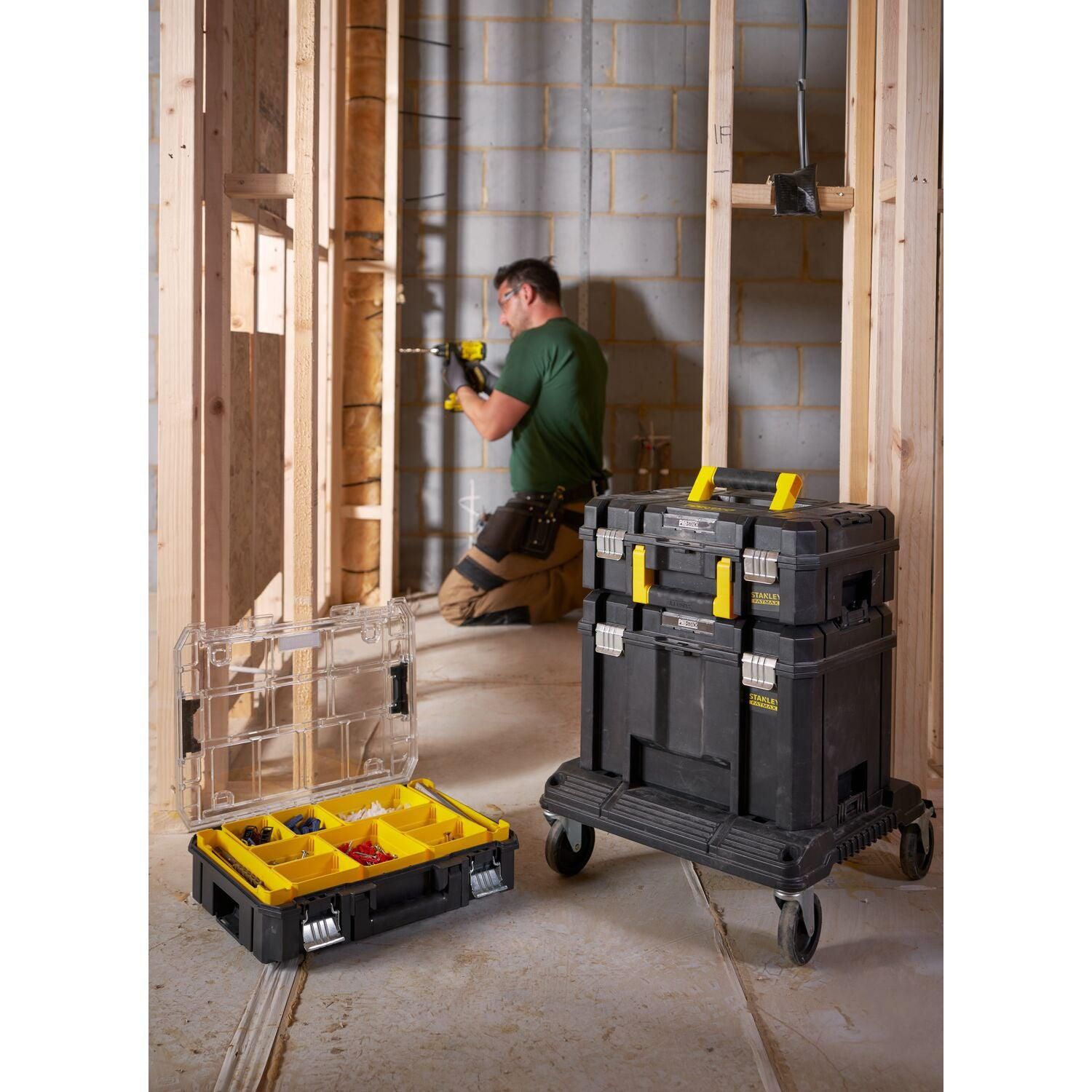 https://api.mastertools.nl/media/catalog/product/cache/4ac98b0d5e81b56bd000310ba88c60e0/s/t/stanley-fatmax-fmst1-71971-pro-stack-vi-diepe-gereedschapskoffer-fmst1-71971-3253561719714-mastertools_nl-2.jpg