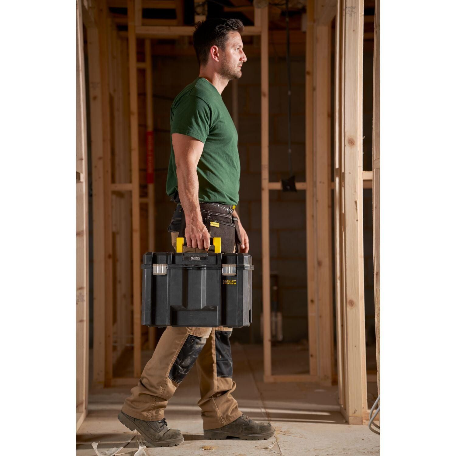 https://api.mastertools.nl/media/catalog/product/cache/4ac98b0d5e81b56bd000310ba88c60e0/s/t/stanley-fatmax-fmst1-71971-pro-stack-vi-diepe-gereedschapskoffer-fmst1-71971-3253561719714-mastertools_nl-6.jpg