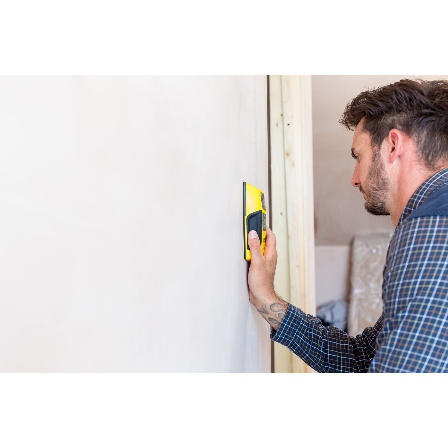 https://api.mastertools.nl/media/catalog/product/cache/4ac98b0d5e81b56bd000310ba88c60e0/s/t/stanley-fmht0-77407-fatmax-materiaal-detector-300-3253560774073-mastertools_nl-5.jpg
