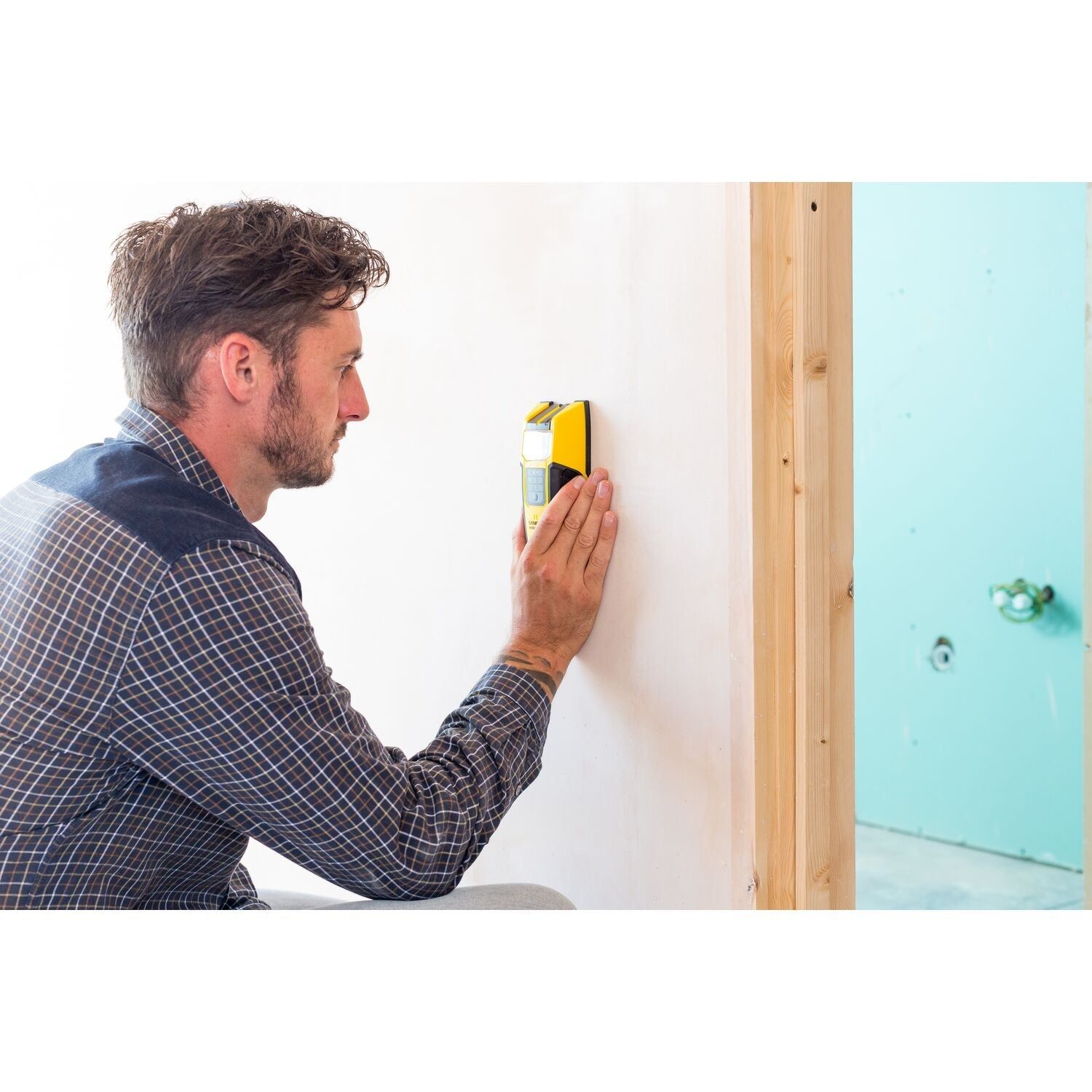 https://api.mastertools.nl/media/catalog/product/cache/4ac98b0d5e81b56bd000310ba88c60e0/s/t/stanley-fmht0-77407-fatmax-materiaal-detector-300-3253560774073-mastertools_nl-6.jpg