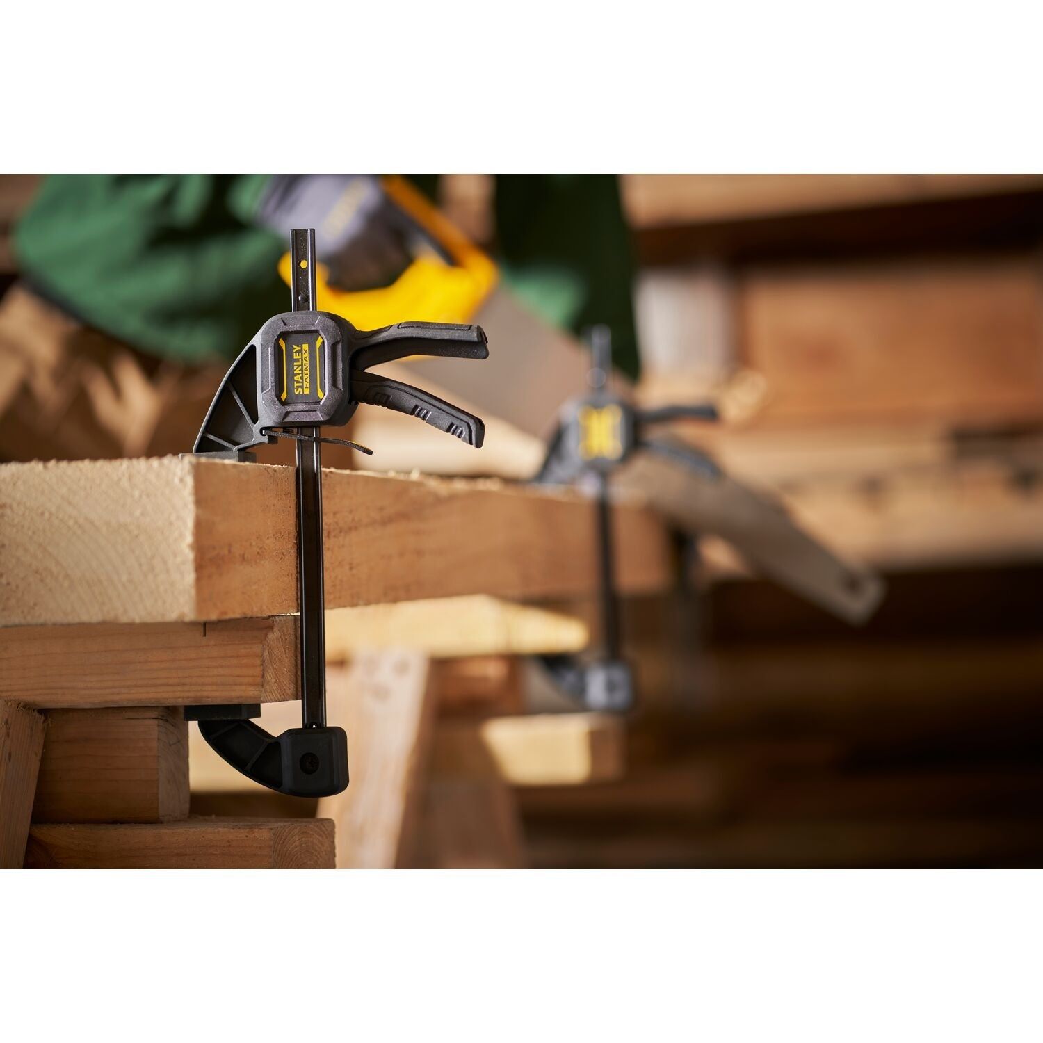 https://api.mastertools.nl/media/catalog/product/cache/4ac98b0d5e81b56bd000310ba88c60e0/s/t/stanley-fmht0-83232-fatmax-eenhandslijmtangspreider-m-15062mm-3253560832322-mastertools_nl-10.jpg