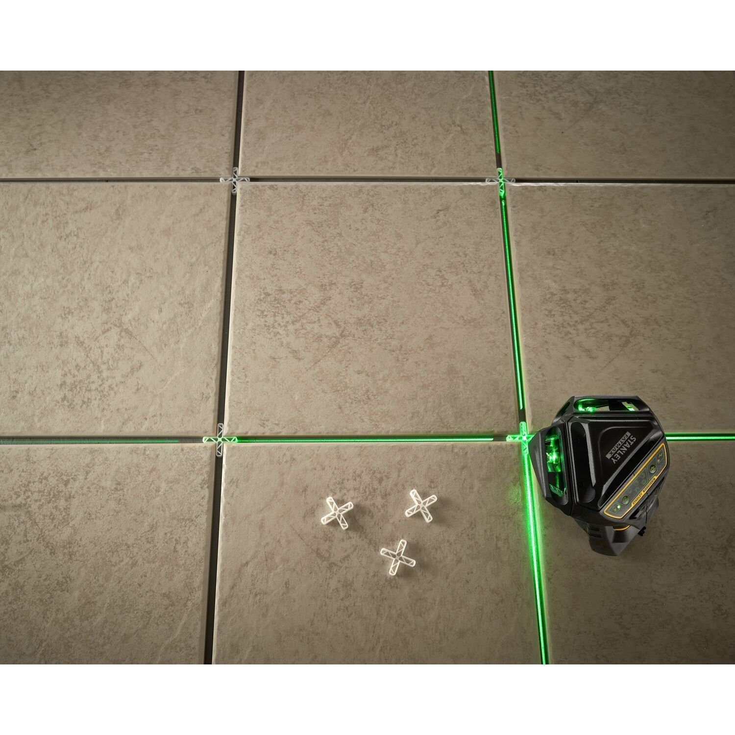 https://api.mastertools.nl/media/catalog/product/cache/4ac98b0d5e81b56bd000310ba88c60e0/s/t/stanley-fmht1-77356-fatmax-x3g-laserwaterpas-3x360deg-groene-straal-in-pro-3253561773563-mastertools_nl-23.jpg