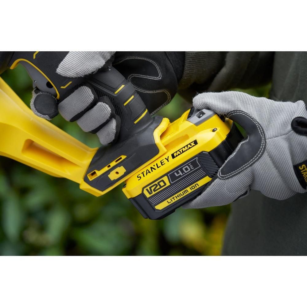 https://api.mastertools.nl/media/catalog/product/cache/4ac98b0d5e81b56bd000310ba88c60e0/s/t/stanley-sfmcht855m1-fatmax-accu-heggenschaar-55cm-19mm-18v-4_0ah-5035048727003-mastertools_nl-4.jpg