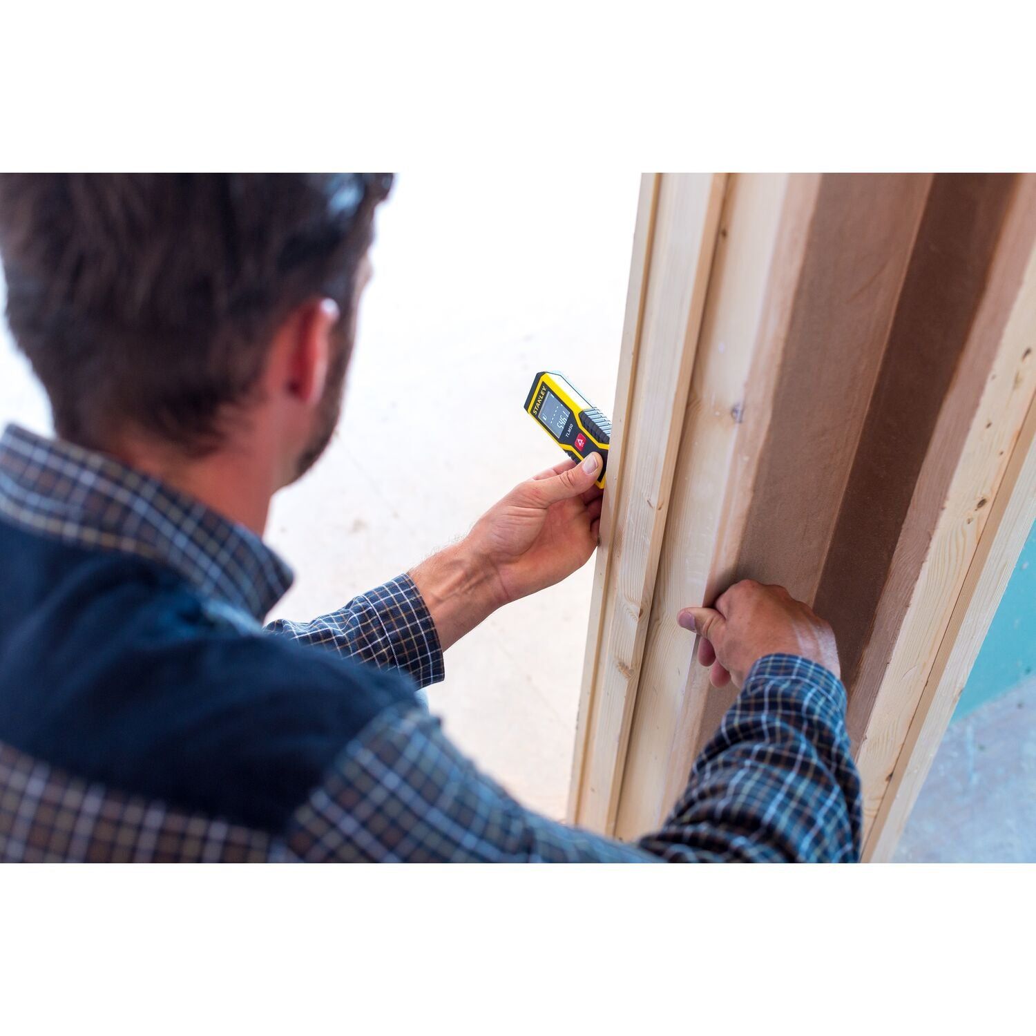 https://api.mastertools.nl/media/catalog/product/cache/4ac98b0d5e81b56bd000310ba88c60e0/s/t/stanley-stht1-77409-laserafstandsmeter-tlm50-15m-3253561774096-mastertools_nl-10.jpg