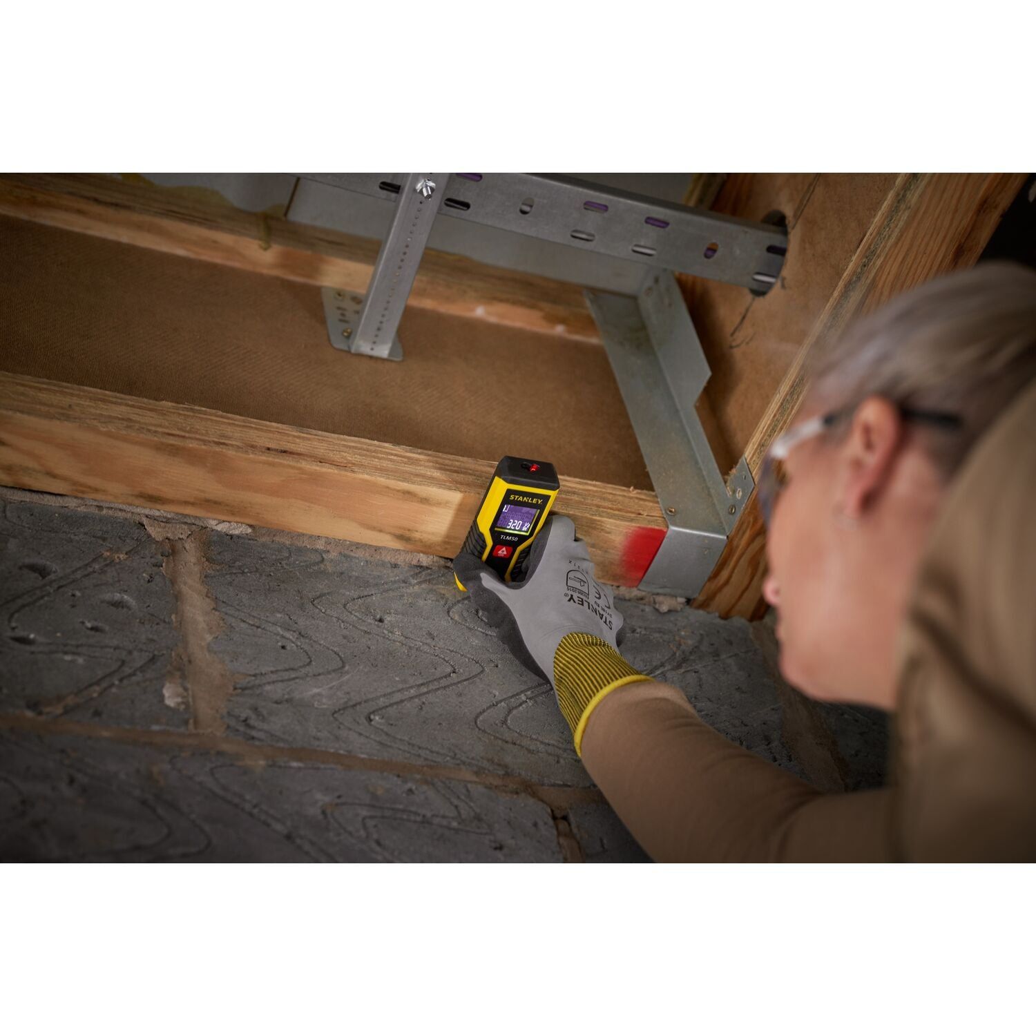 https://api.mastertools.nl/media/catalog/product/cache/4ac98b0d5e81b56bd000310ba88c60e0/s/t/stanley-stht1-77409-laserafstandsmeter-tlm50-15m-3253561774096-mastertools_nl-15.jpg