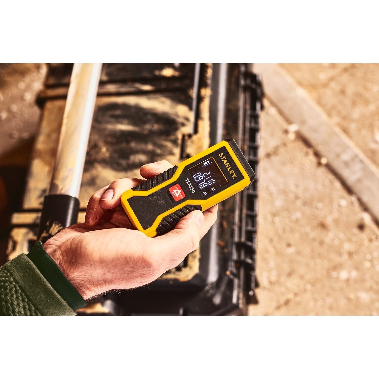 https://api.mastertools.nl/media/catalog/product/cache/4ac98b0d5e81b56bd000310ba88c60e0/s/t/stanley-stht1-77409-laserafstandsmeter-tlm50-15m-3253561774096-mastertools_nl-34.jpg