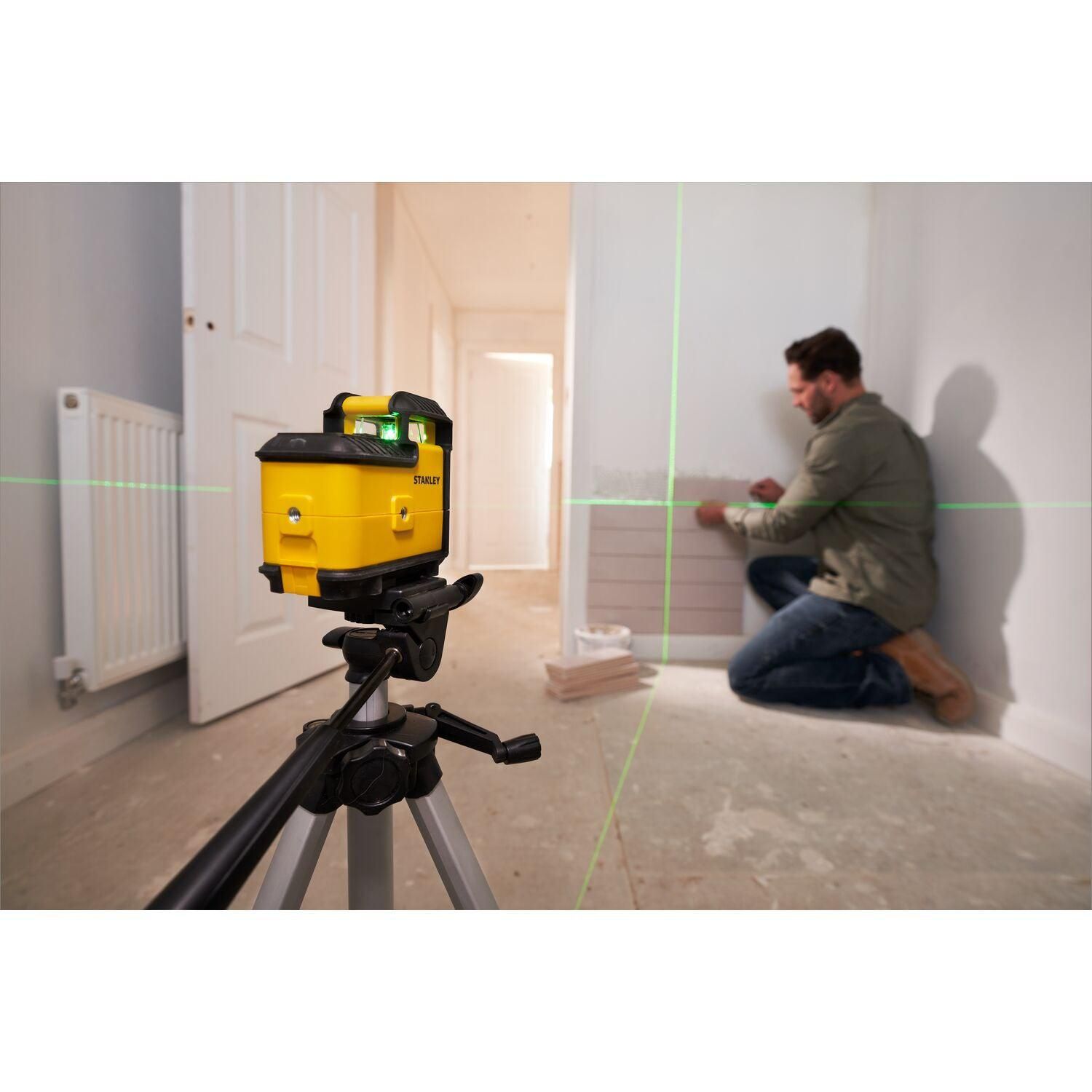 https://api.mastertools.nl/media/catalog/product/cache/4ac98b0d5e81b56bd000310ba88c60e0/s/t/stanley-stht77594-1-360deg-kruislijnlaser-sll360-groen-3253561775949-mastertools_nl-11.jpg