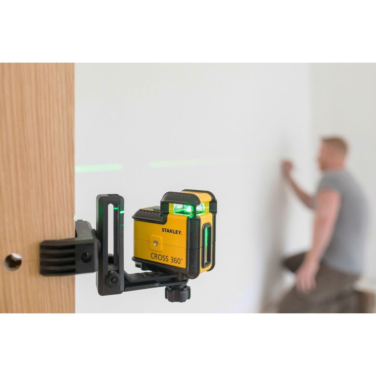 https://api.mastertools.nl/media/catalog/product/cache/4ac98b0d5e81b56bd000310ba88c60e0/s/t/stanley-stht77594-1-360deg-kruislijnlaser-sll360-groen-3253561775949-mastertools_nl-13.jpg