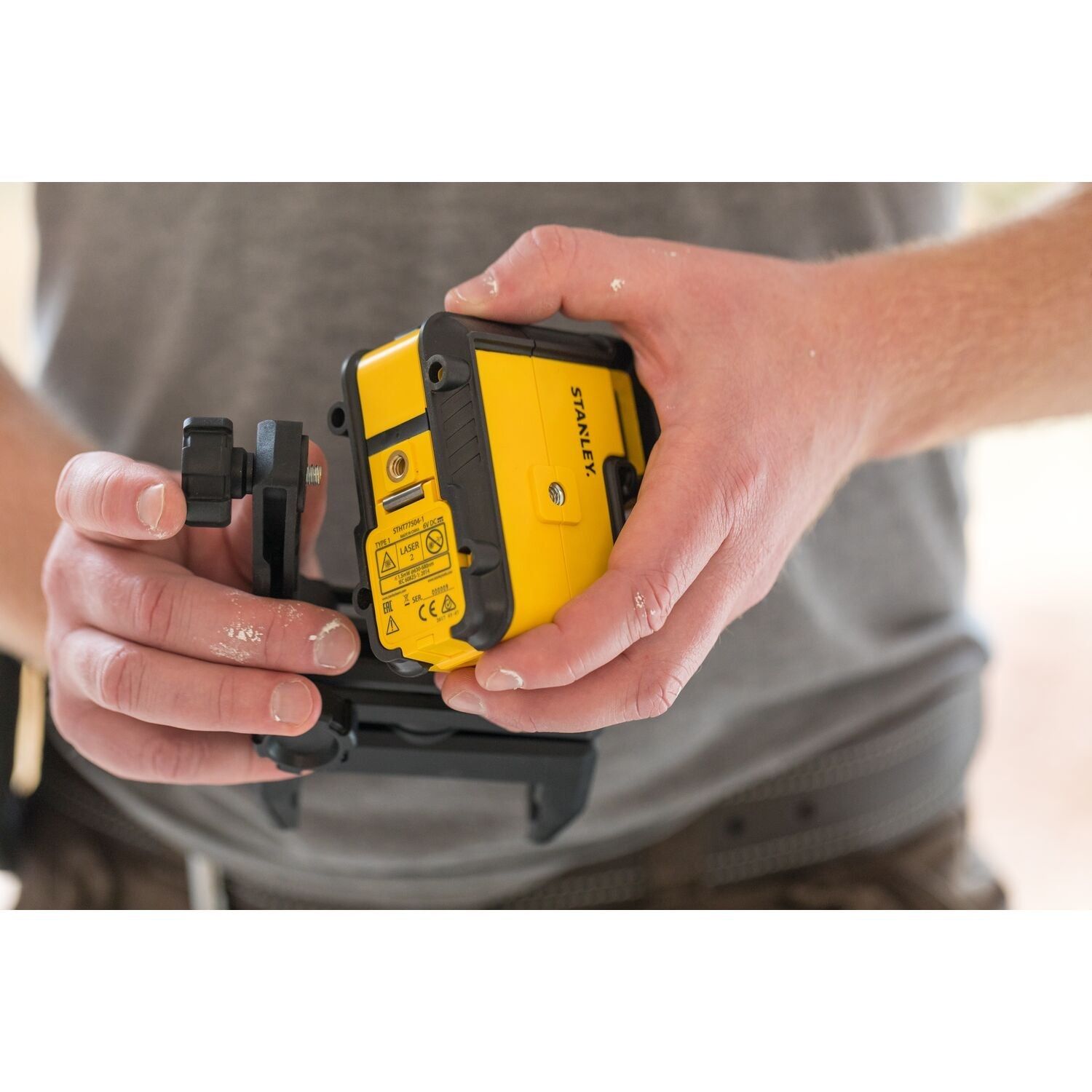 https://api.mastertools.nl/media/catalog/product/cache/4ac98b0d5e81b56bd000310ba88c60e0/s/t/stanley-stht77594-1-360deg-kruislijnlaser-sll360-groen-3253561775949-mastertools_nl-6.jpg