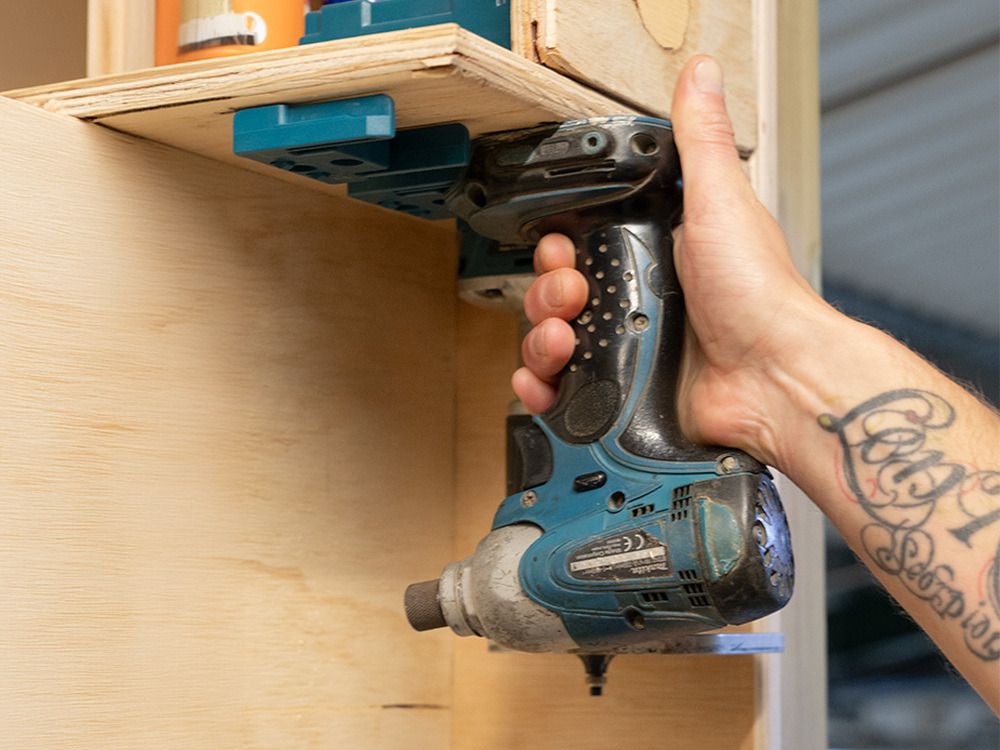 https://api.mastertools.nl/media/catalog/product/cache/4ac98b0d5e81b56bd000310ba88c60e0/t/m/tm-mkt-blue-04_1eafa7c789.jpg