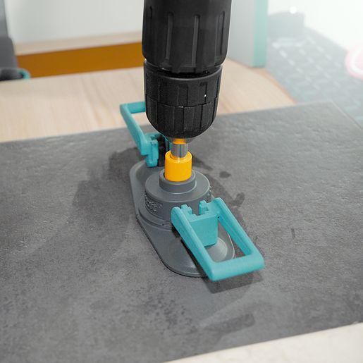 https://api.mastertools.nl/media/catalog/product/cache/4ac98b0d5e81b56bd000310ba88c60e0/w/o/wolfcraft-5-delige-tegelborenset_waterreservoir-8771000-mastertools-02.jpg